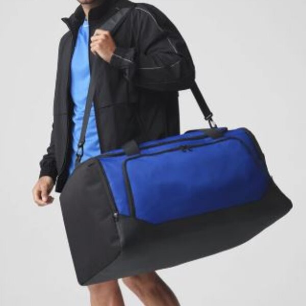 Quadra Pro Team Large Holdall Thumbnail