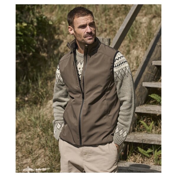 Tee Jays Performance Soft Shell Bodywarmer Thumbnail