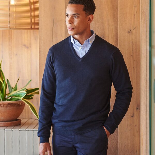 Henbury  v-neck jumper Thumbnail